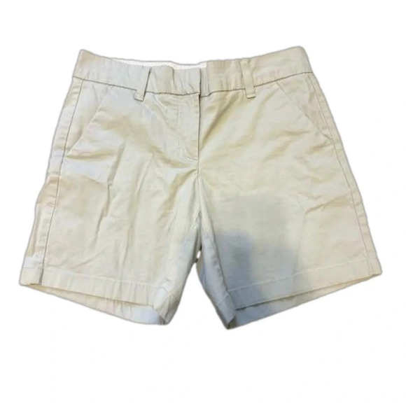 Tommy Hilfiger Pants - Women’s Tommy Hilfiger 98% Cotton Light Grey Shorts Size 2